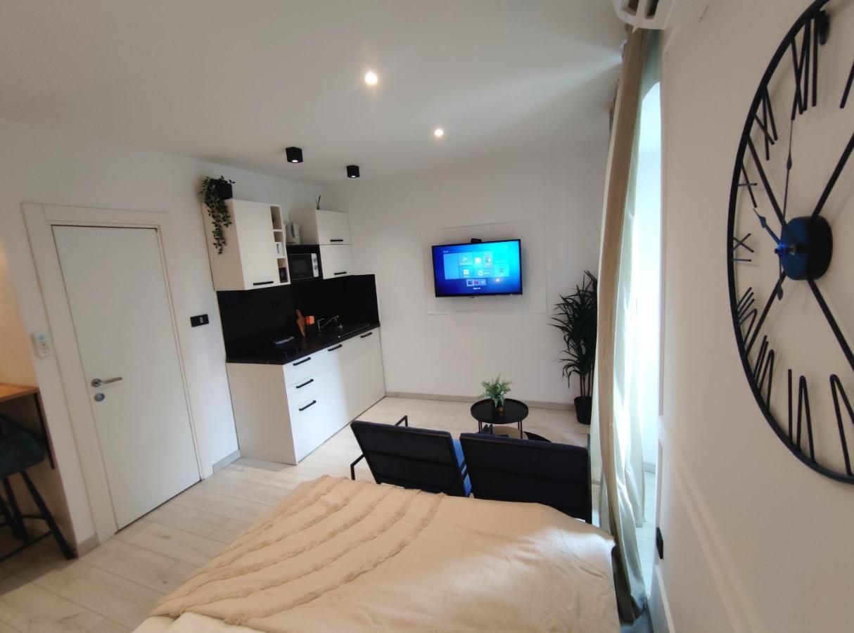 Alegra Apartments Center غييكا المظهر الخارجي الصورة