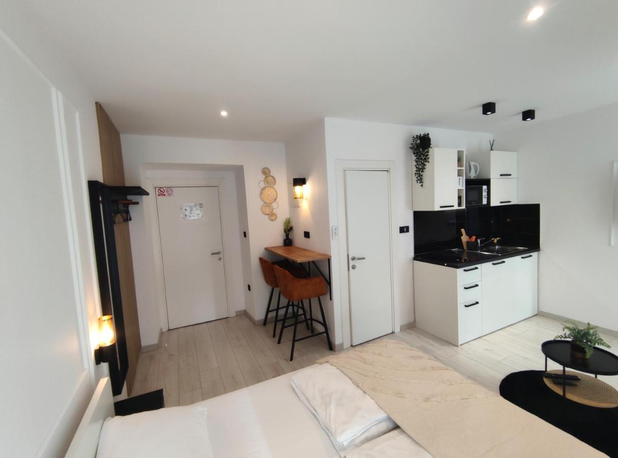 Alegra Apartments Center غييكا المظهر الخارجي الصورة