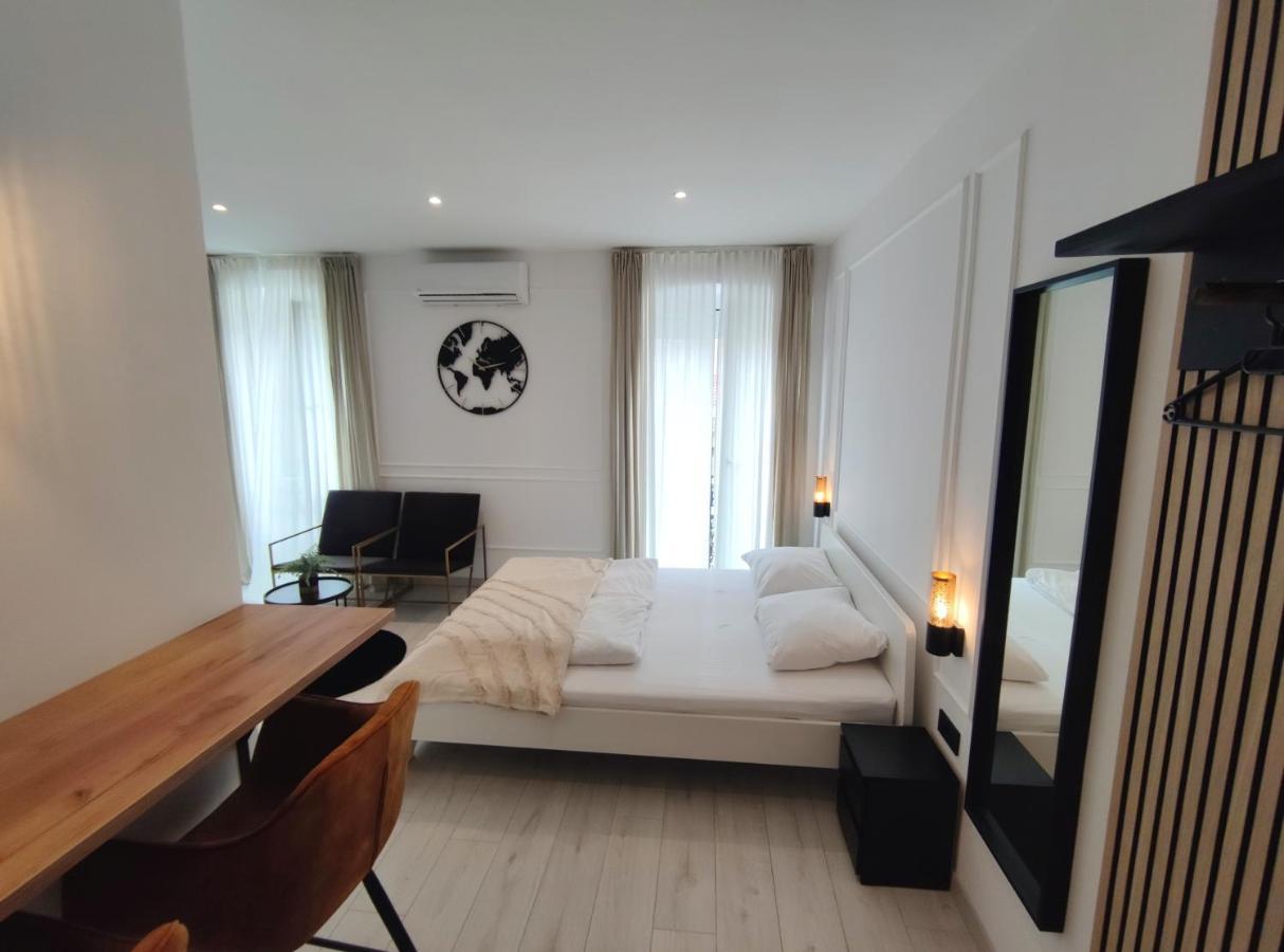 Alegra Apartments Center غييكا المظهر الخارجي الصورة